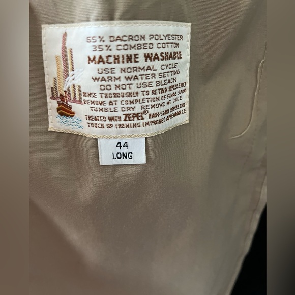 Men’s Misty Harbor Size 44 Long Beige Faux Fur Lined Rain Coat. - Picture 7 of 16